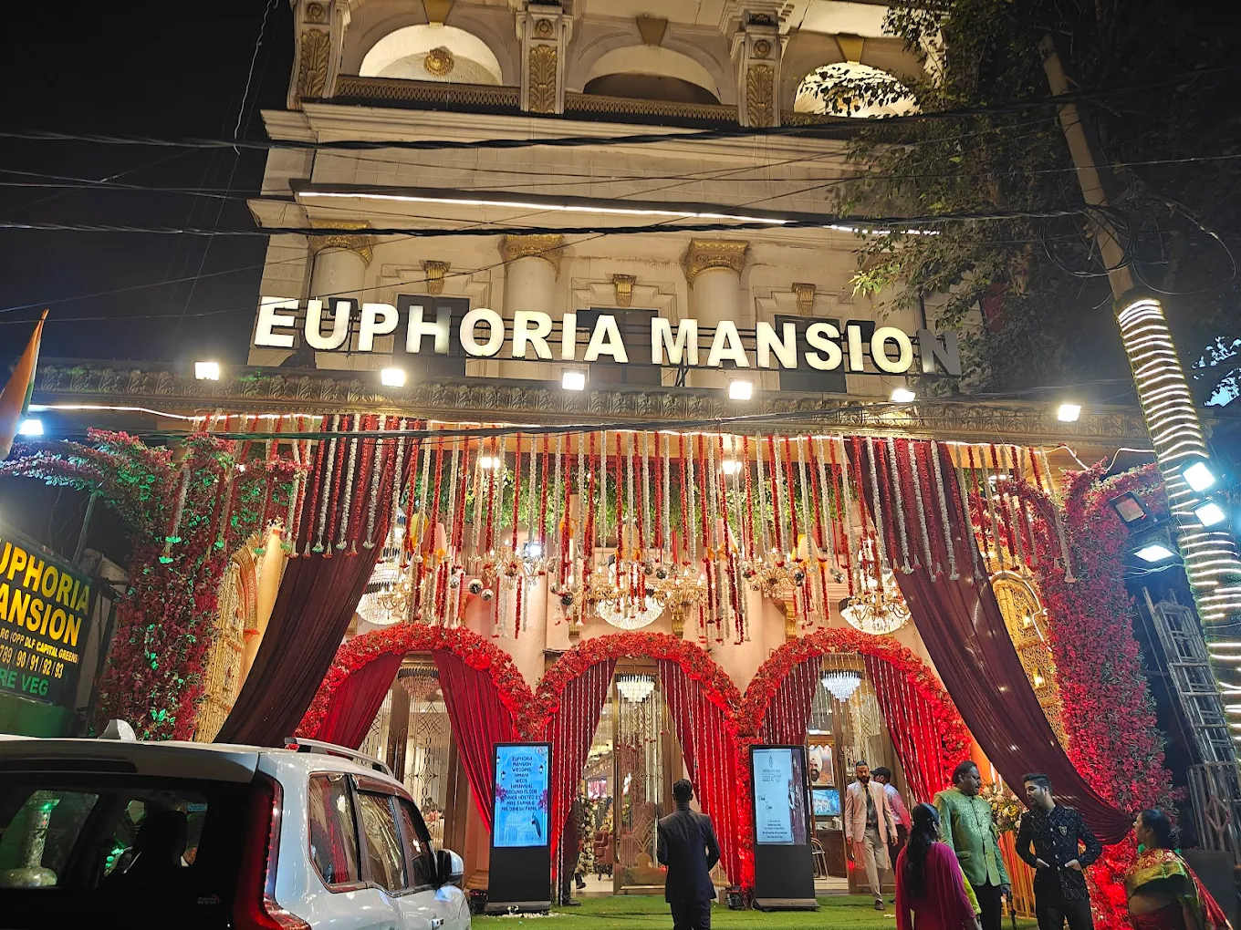 Euphoria Mansion Banquet